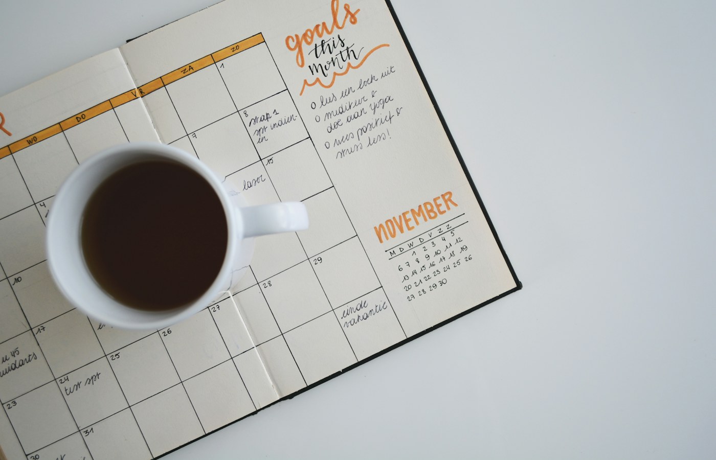 A calendar used to plan a student week